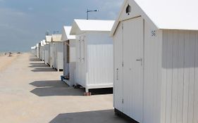 Charmante maisonnette avec terrasse à 100m de la plage